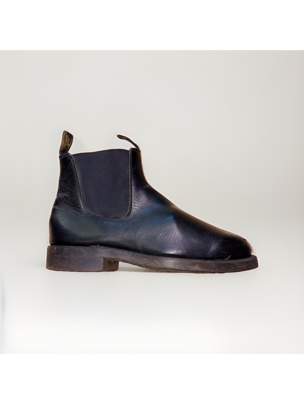 RM. Williams Black Leather Chelsea Boots Men’s Size 8.5 Made in Australia